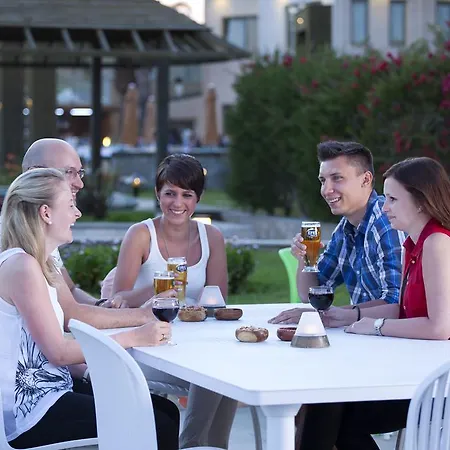 Novum Garden Ośrodek wypoczynkowy 5*