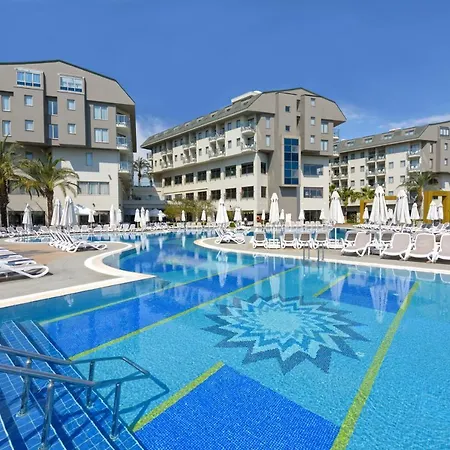 Novum Garden Ośrodek wypoczynkowy 5*