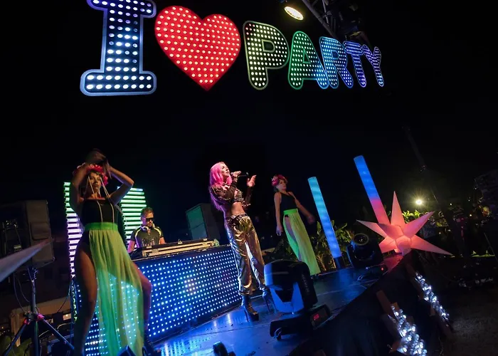 Novum Garden 5* 시데