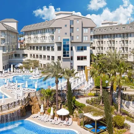 Novum Garden Resort 5*