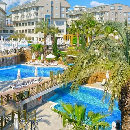 Üdülőközpont Novum Garden Side