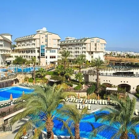 Novum Garden 5* Side