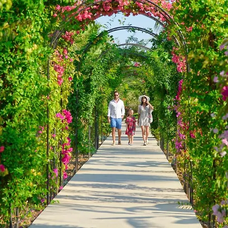 Novum Garden אתר נופש