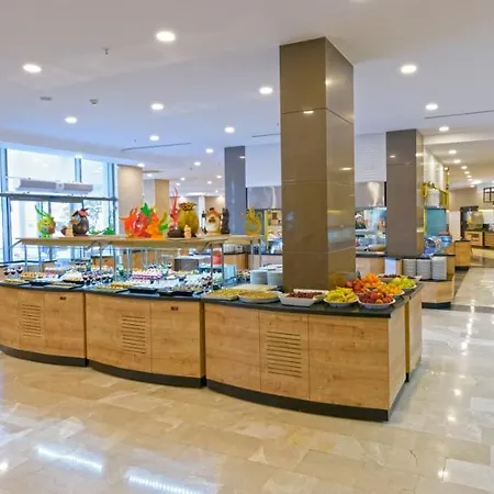 Novum Garden אתר נופש 5*
