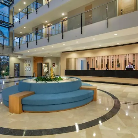 Novum Garden אתר נופש 5*