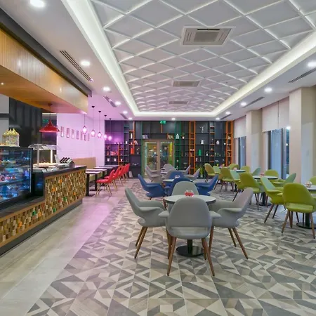 אתר נופש Novum Garden